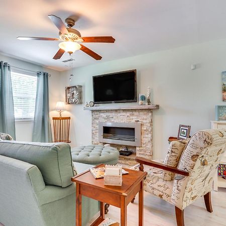 הוילה Cozy Goose Creek Escape With Patio And Grill מראה חיצוני תמונה