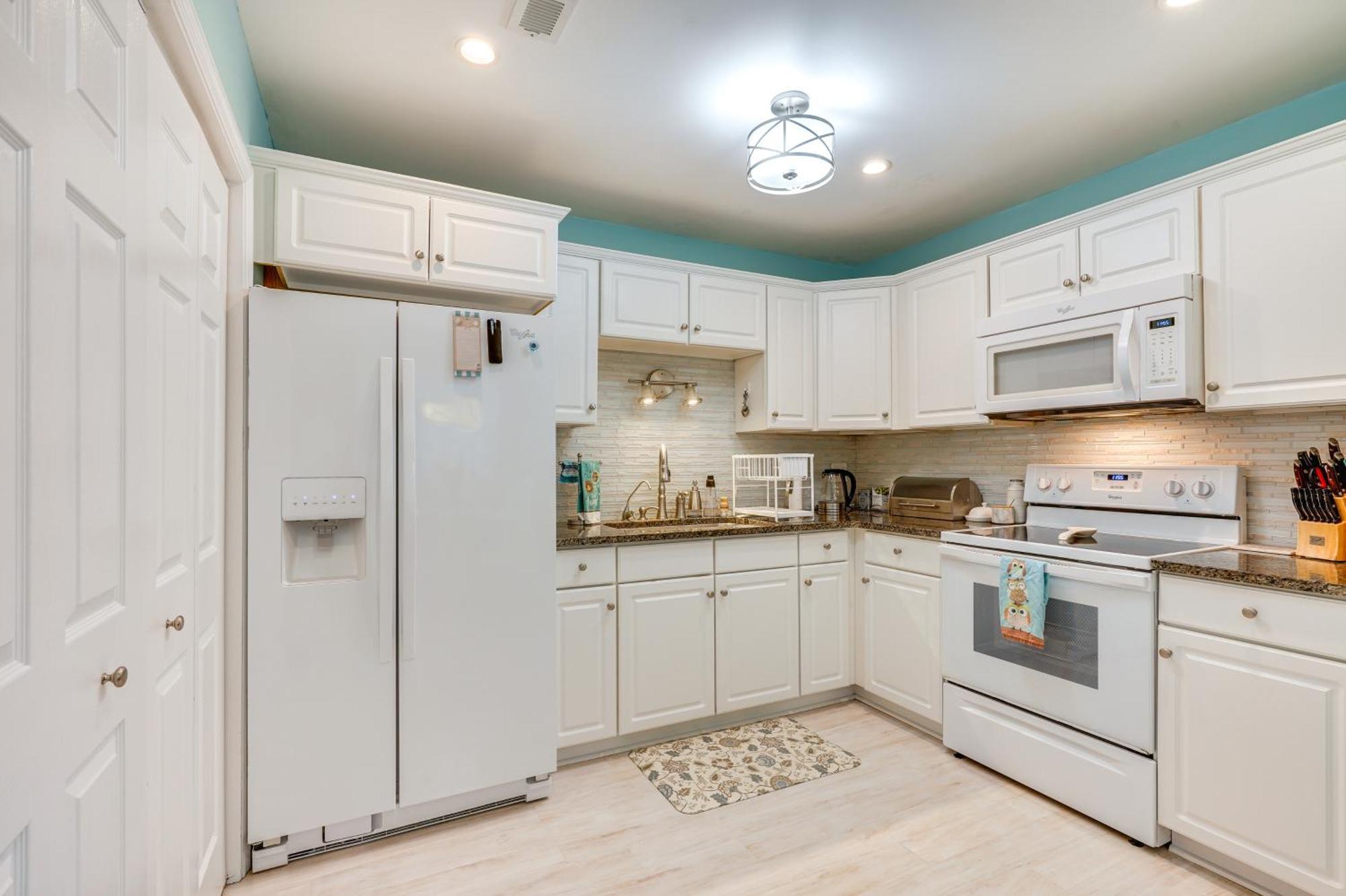 הוילה Cozy Goose Creek Escape With Patio And Grill מראה חיצוני תמונה