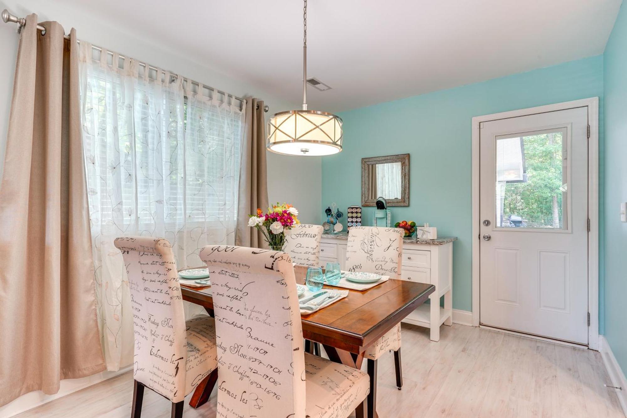 הוילה Cozy Goose Creek Escape With Patio And Grill מראה חיצוני תמונה